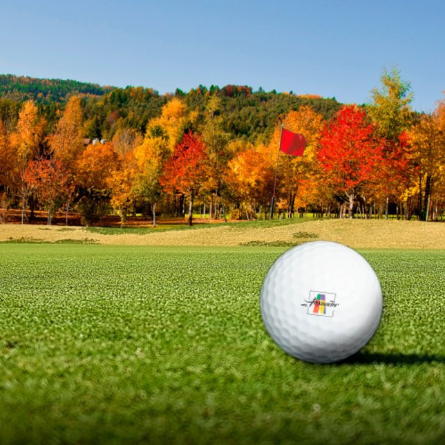 Bester monogramm anfänglicher geometrischer Buchst Golfball (Von Creator hochgeladen)