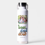 Bester Vater je Retro Text 2 Fotos Trinkflasche<br><div class="desc">Diese Wasserflasche ist ein perfektes Geschenk für Papa! Das Design besteht aus zwei Fotos mit abgerundeten Ecken und dem Retrotext "bester Papa je". Personalisieren Sie die Namen der Kinder.</div>