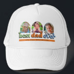 Bester Vater je Retro Text 3 Fotos Truckerkappe<br><div class="desc">Ein perfektes Geschenk für Papa! Das Design besteht aus drei gewölbten Fotos mit dem Retrotext "bester Papa je". Personalisieren Sie die Namen der Kinder.</div>
