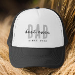 Bester Vater seit 20XX Moderne, einfache Preppy Truckerkappe<br><div class="desc">Dieses einfache und moderne Design besteht aus san-Serifentypografie.</div>
