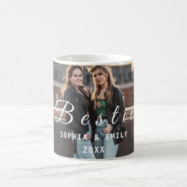 Bestie Collage Mug – Custom Photos, Names & Year Kaffeetasse (Mittel)