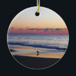 Bethany Beach Sunrise I Keramik Ornament<br><div class="desc">Einige Strände an der Ostküste sind voll von Menschen und Gebäude, andere sind voller Natur. Ein Foto mit Sonnenaufgang von einem ruhigen Strand in Delaware, Bethany Beach, während der Nebensaison im April. Karo in unserem Laden für schönere Fotos. Dieses Bild wird auch als Widescreen-Tapete "Bethany Beach Sunrise I" von www.mlewallpapers.com...</div>
