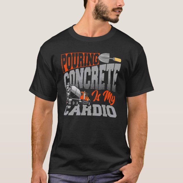 Betonfertiger für einen Betonbaulüfter T-Shirt (Vorderseite)