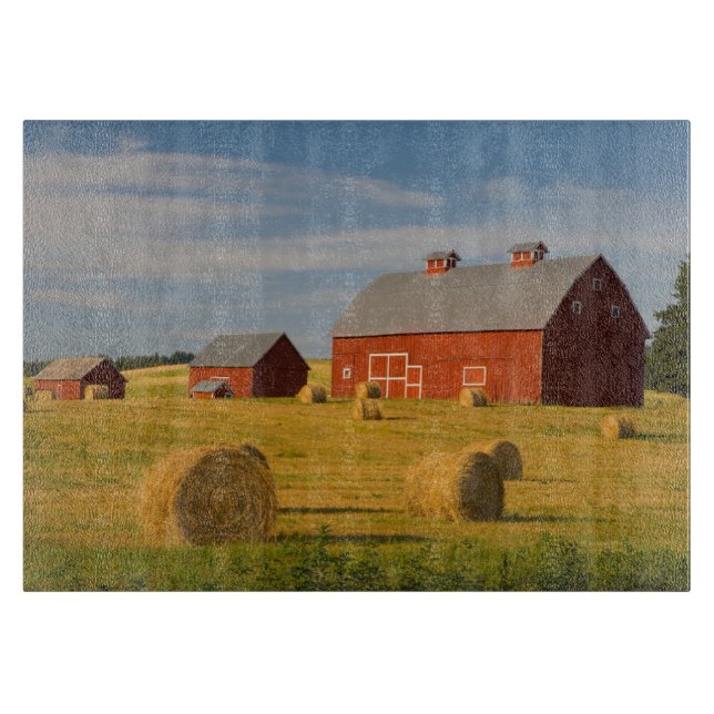 Betriebe | Red Barns Near Hay Bales Schneidebrett (Vorderseite)