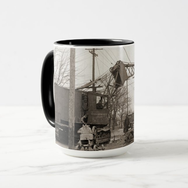 BETRIEBENER Kranmotor mit Kranantrieb im Nordweste Tasse (Vorderseite Links)