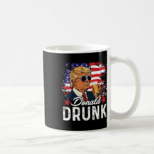Betrunkener Trump trinkt Bier 4. Juli amerikanisch Kaffeetasse