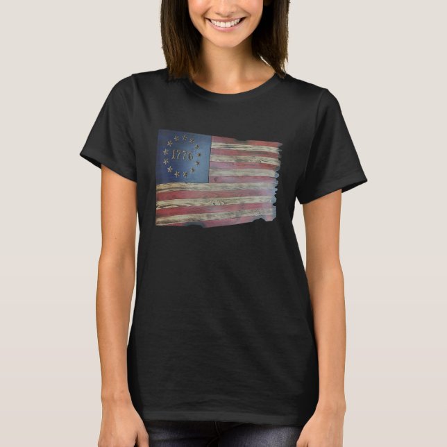 Betsy Ross Flag  Rustic Wood American Flag Tee (Vorderseite)