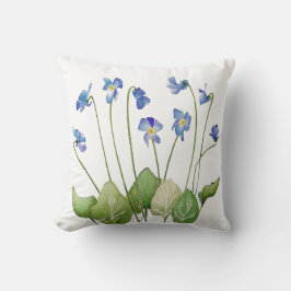 Bett von Dainty Lavender Blue Violets Throw Kissen