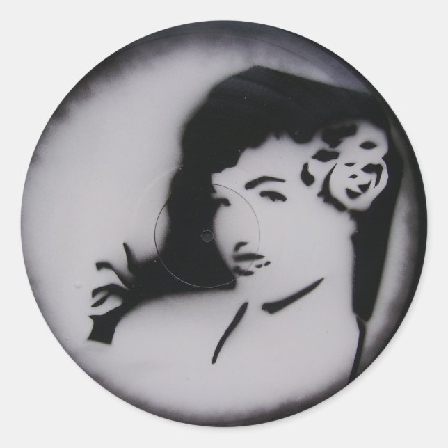 Bettie Page.JPG Runder Aufkleber (Vorderseite)