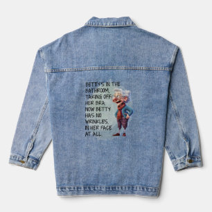 Betty ist im Badezimmer und hat jetzt ihren BH abg Jeansjacke