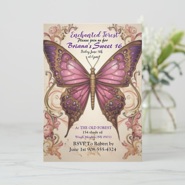 Beurre de forêt enchantée Sweet 16 Invitation (Debout devant)