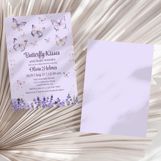 Beurre Lilac Bébé Fille Douche Invitation (Lilac Butterfly Baby Girl Shower Invitation on a dry white palm leaf.)