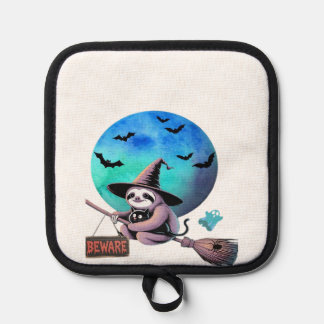 Beware Cute Witch Sloth Flying on Broom Halloween  Topflappen