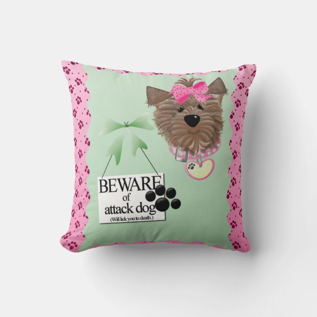 BewareThrow Pillow 20" x 20" Kissen (Vorderseite)
