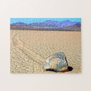 Bewegte Steine Death Valley Kalifornien.