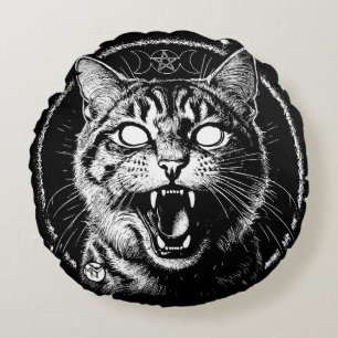 Bewitched Tabby Rundes Kissen