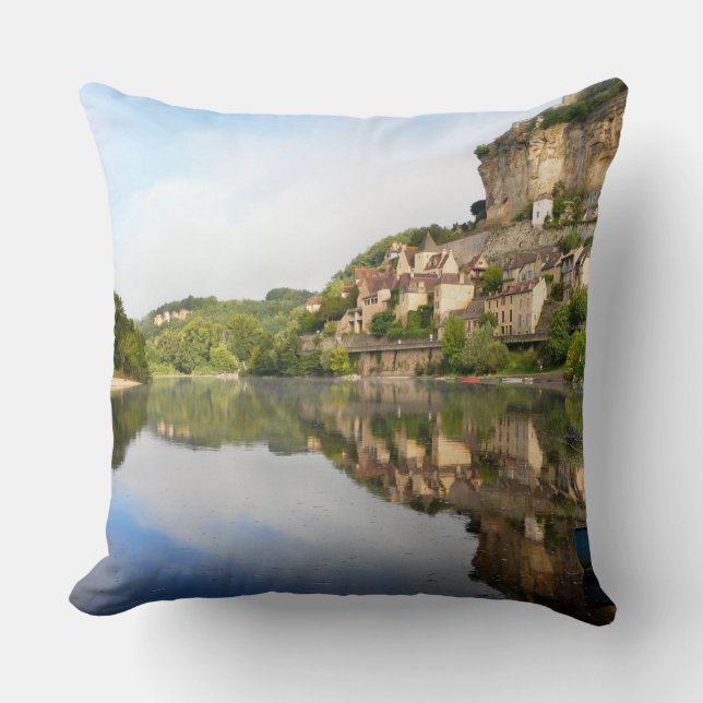 Beynac-und-Cazenac und Dordogne-Flusskissen Kissen (Vorderseite)