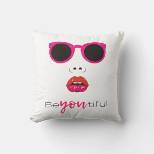 BeYOUtiful Throw Kissen