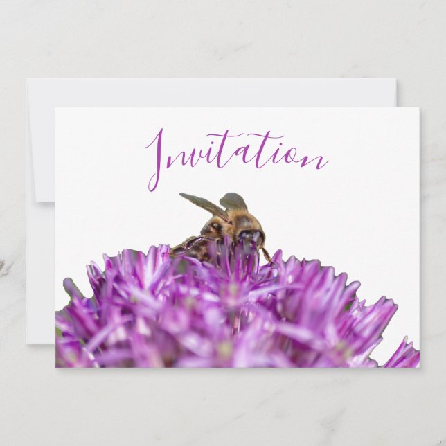 Bezaubernde Einladungskarte mit Blume und Biene (Vorderseite)