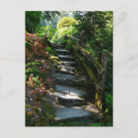 Bezaubernder Gartenweg
