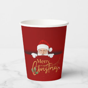 Bezauberndes Weihnachtsfest im Weihnachtsmann Pappbecher