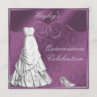 Bezauberndes weißes Ballkleid lila Quinceanera Einladung