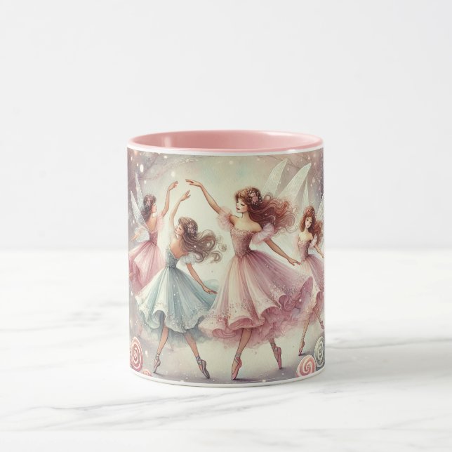 Bezauberte Zucker-Pflaumenpflanzen Tasse (Zentrum)
