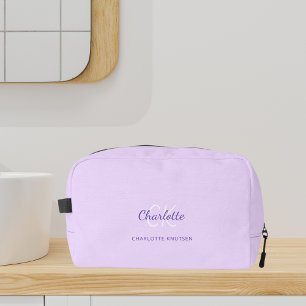 Bezeichnung der violetten Monogramm-Initialen Waschbeutel