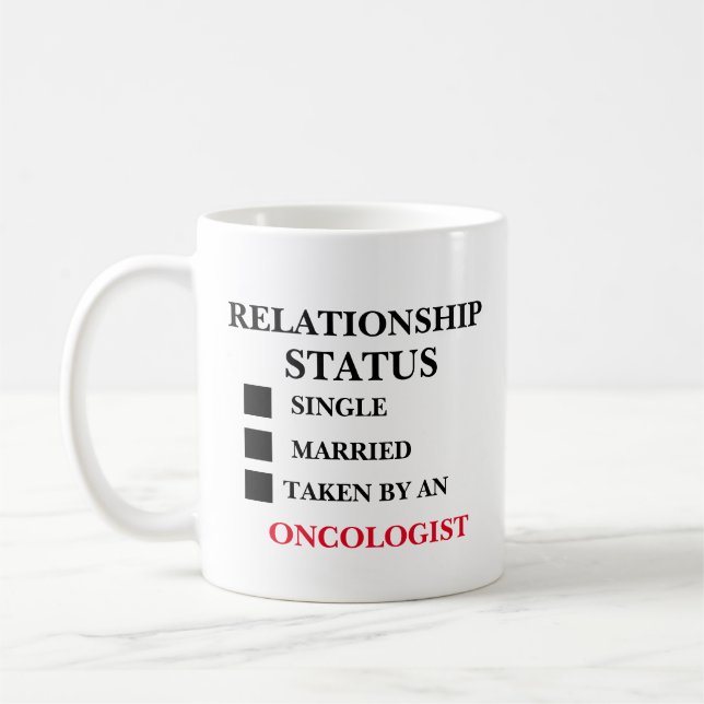 Beziehungsstatus Onkologe Kaffeetasse (Links)