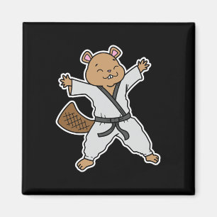 Biaver macht Karate Magnet