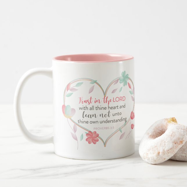 Bible Verse Proverbes 3:5 Coeur floral Mug (Avec donut)