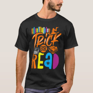 Bibliothek Halloween Costume Trick oder lesen T-Shirt