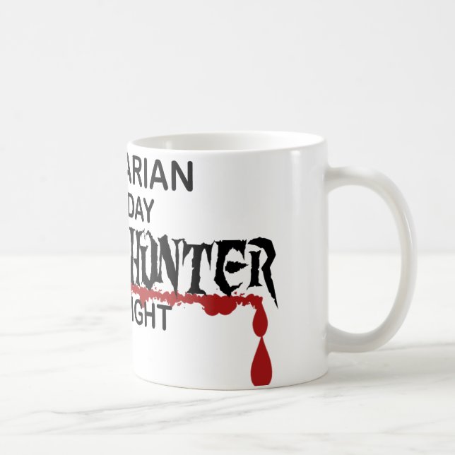 Bibliothekar-Zombie-Jäger Kaffeetasse (Rechts)