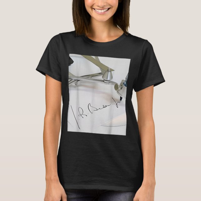 Biden Autopen Signature Funny  T-Shirt (Vorderseite)