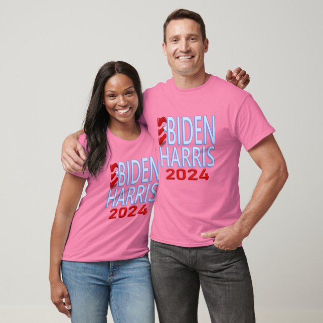 Biden Harris 2024 Präsidentschaftswahl T-Shirt (Von Creator hochgeladen)