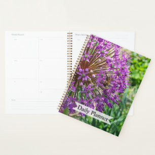 Biene auf Blumenplaner Planer
