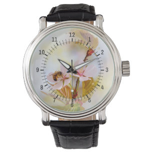 Biene auf einer Kirsche-Blume Armbanduhr