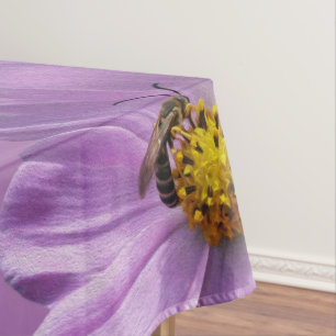Biene auf lila Blume Tischdecke
