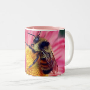 Biene On Pink Daisy Blume Personalisiert Zweifarbige Tasse