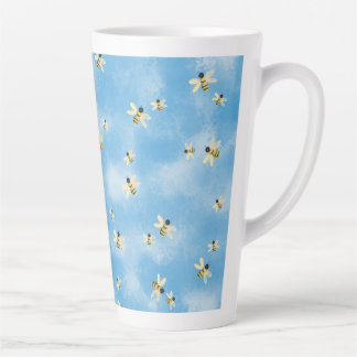 Bienen in einem blauen Himmel Milchtasse