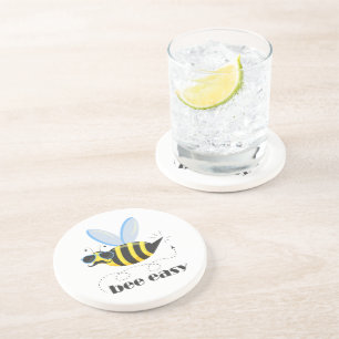 Bienenfigur mit Schnurrbart-Sonnenbrille Bee Easy Getränkeuntersetzer