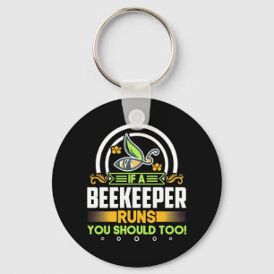 Bienenkopfgeschenk Ein Imker läuft auch Sie soll Schlüsselanhänger