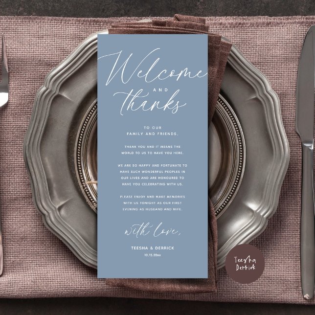 Bienvenue et merci, Place Setting Carte de remerci (Welcome and Thanks, Wedding Dinner Place Setting Thank You Card Modern Romantic Dusty Blue)
