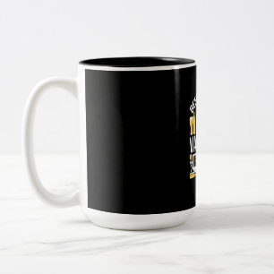 Bier hat zum Geburtstag einen hohen Lebensmittelwe Zweifarbige Tasse