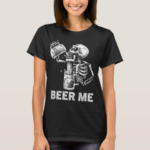 Bier Me Skelett Beängstigende leckere trinken Männ T-Shirt