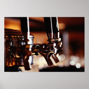 Bier sticht an poster