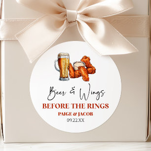 Bier und Wings vor dem Rings-Junggesellenabschied- Runder Aufkleber