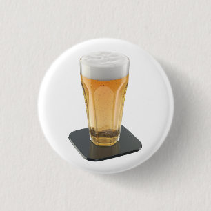 Bierglas auf glänzenden schwarzen Untersetzer Button