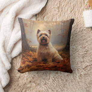 Biewer Terrier im Herbstlaubfall inspirieren Kissen