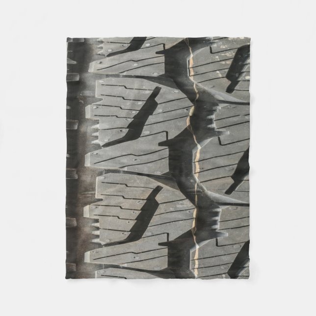 Big Automotive Autos alte Reifen Black Road Trips Fleecedecke (Vorderseite)